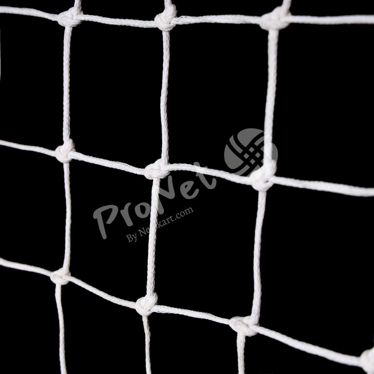 Garware HDPE Virgin Cricket Net Braided 2.5 MM Thickness / 50 MM Mesh Size With Border Rope - Image 6