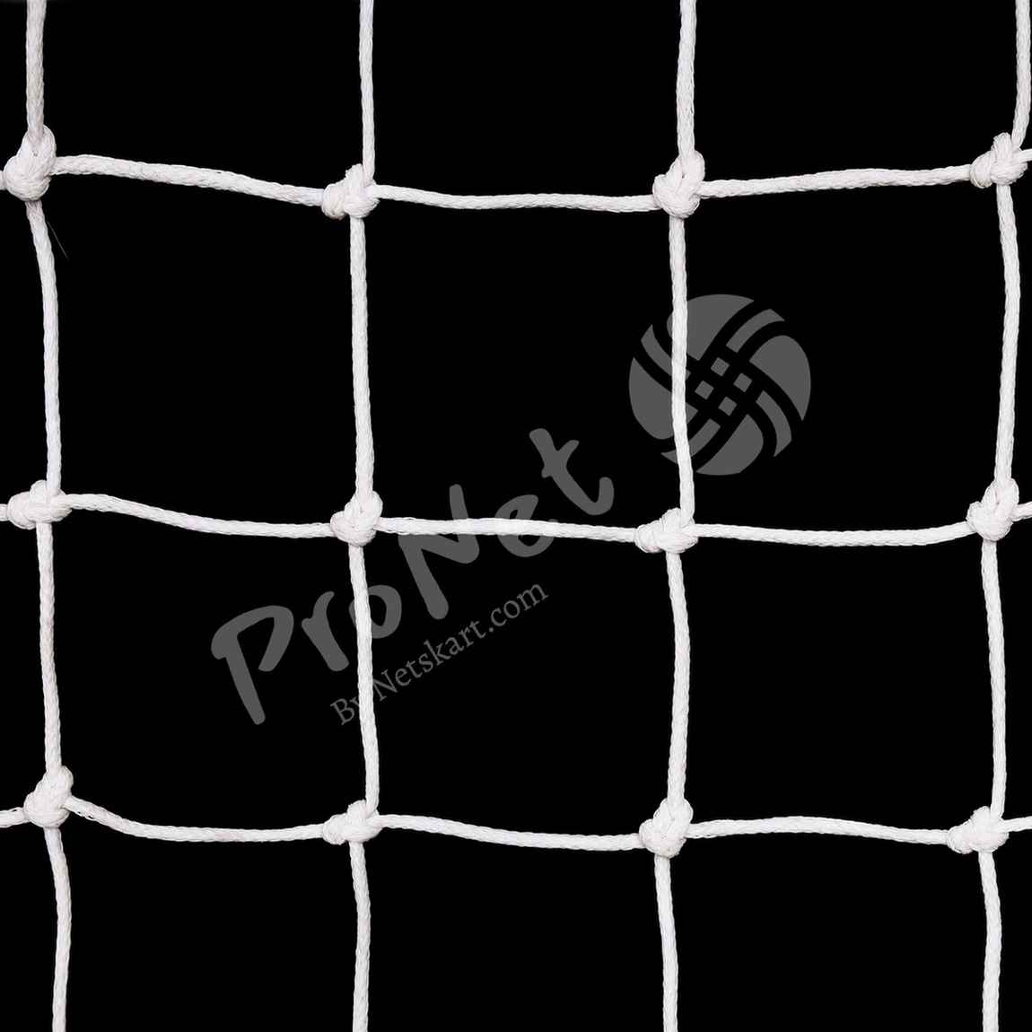 Garware HDPE Virgin Cricket Net Braided 2.5 MM Thickness / 50 MM Mesh Size With Border Rope - Image 5